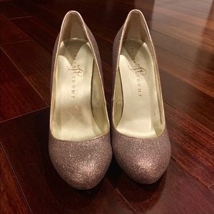 Glitter/Silver Pumps Ivanka Trump